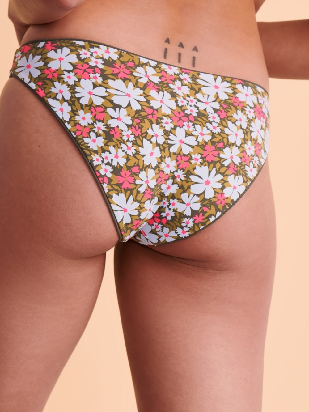 MAAJI CROCODILE Reversible High Leg Bikini Bottom - size XS - NWT